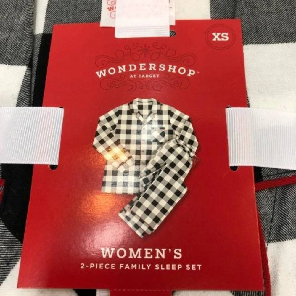⚡️FLASH SALE⚡️Wondershop Womens White Buffalo Check Two Piece Sleep Set Size XS - Picture 2 of 3